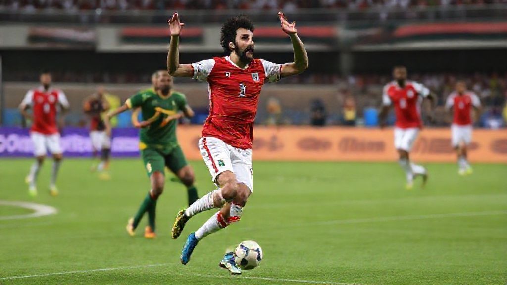 萨拉赫点射建功！十人埃及1-0力克南非 提前锁定非洲杯16强席位